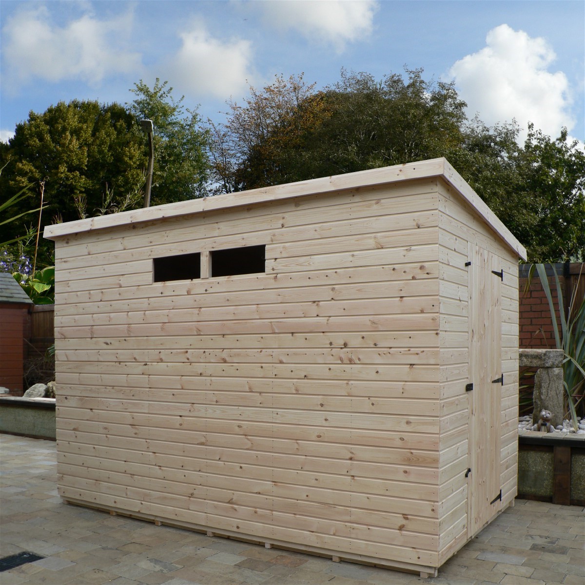 Large-shed-security-window