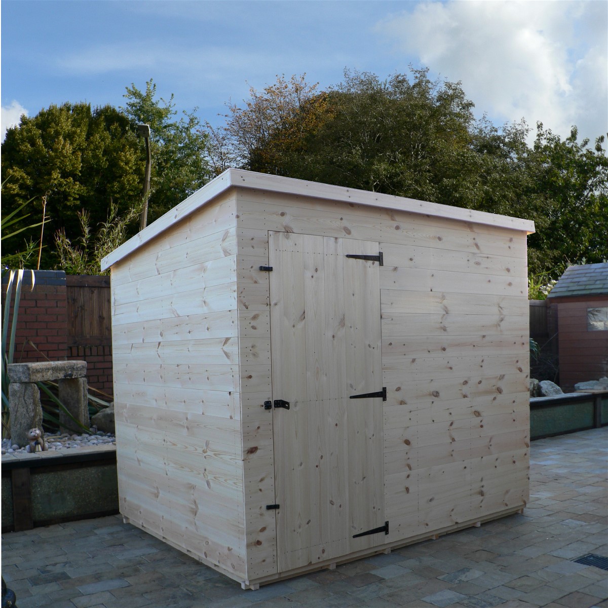 Wooden-windowless-shed